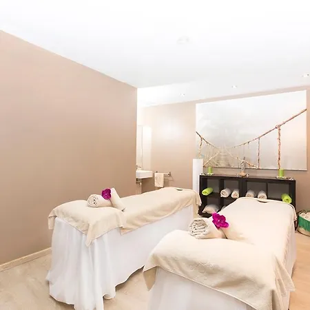 Be Live Adults Only Marivent 4*